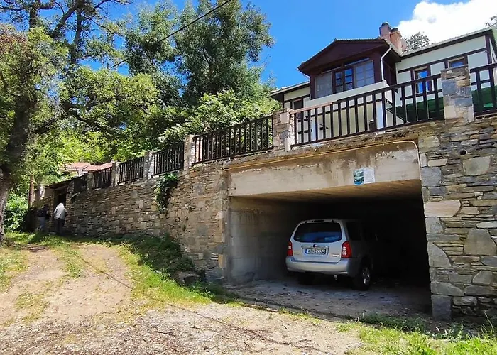 Doctors' House Mikros Prinos