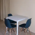 Doctors' House * Mikros Prinos