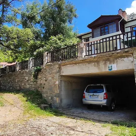 Doctors' House Mikros Prinos